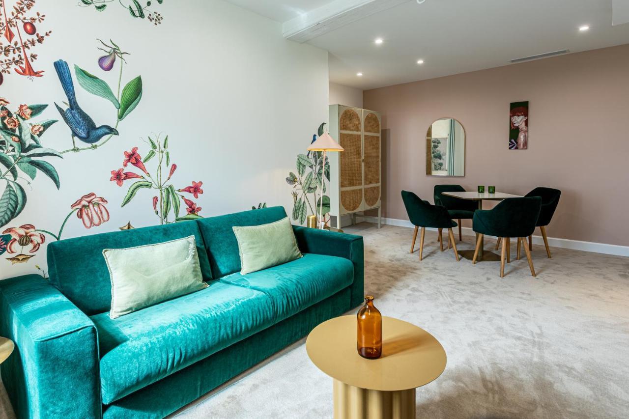 Castel De Tres Girard - Hotel & Restaurant - Teritoria Morey-Saint-Denis Εξωτερικό φωτογραφία